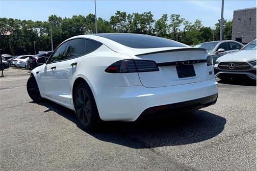 2023 Tesla Model S Plaid