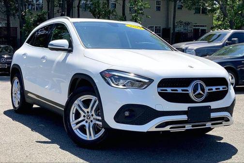 Polar White 2021 Mercedes-Benz GLA 250 Base 4MATIC