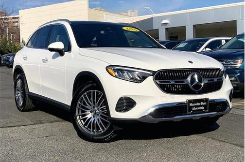 2025 Mercedes-Benz GLC 300 4MATIC