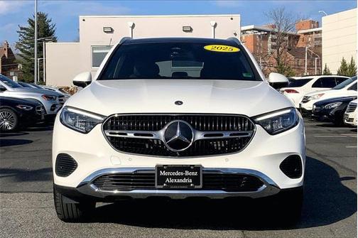 2025 Mercedes-Benz GLC 300 4MATIC