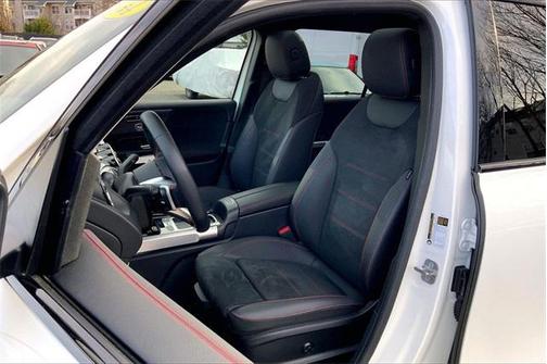 2024 Mercedes-Benz GLB 250 4MATIC