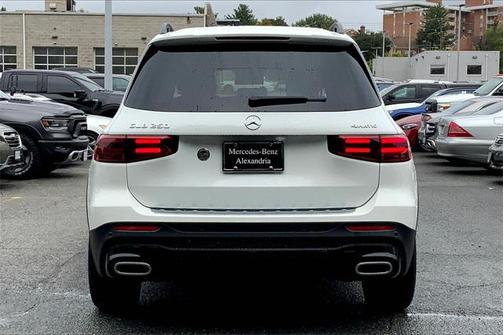 2024 Mercedes-Benz GLB 250 4MATIC