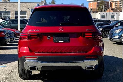 2024 Mercedes-Benz GLB 250 4MATIC