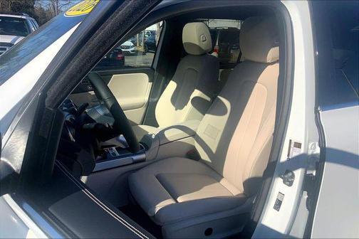 2026 Mercedes-Benz GLB 250 4MATIC