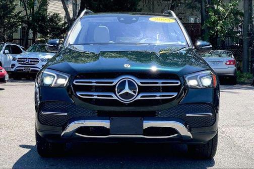 Emerald Green Metallic 2023 Mercedes-Benz GLE 450 4MATIC