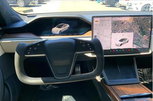 2022 Tesla Model S Base