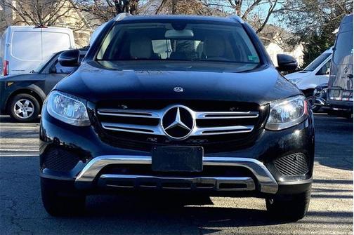 2018 Mercedes-Benz GLC 300 4MATIC