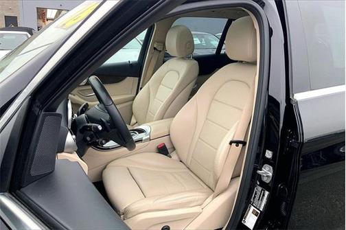 2018 Mercedes-Benz GLC 300 4MATIC