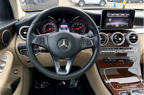 2018 Mercedes-Benz GLC 300 4MATIC