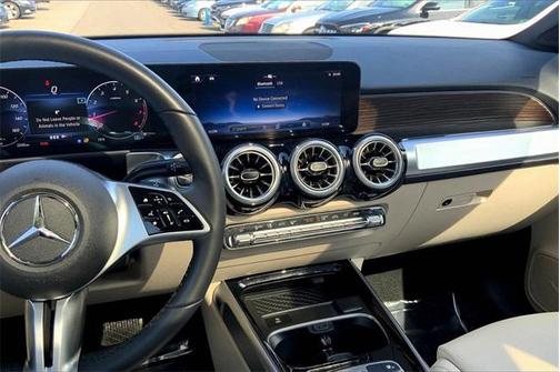 2025 Mercedes-Benz GLB 250 4MATIC