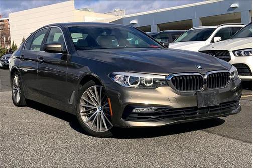 2018 BMW 540 540i