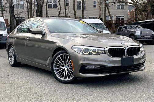 2018 BMW 540 540i