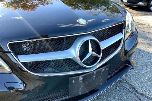 2017 Mercedes-Benz E-Class 4MATIC