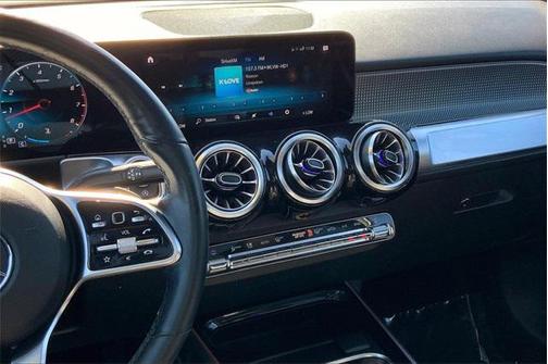 2022 Mercedes-Benz GLB 250 4MATIC