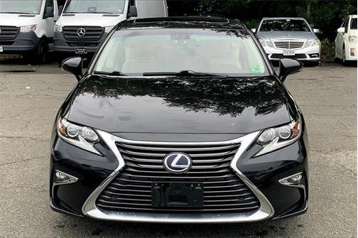 2016 Lexus ES 300h Base