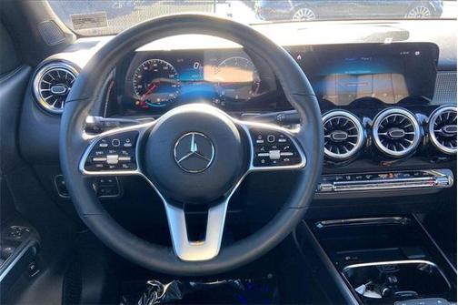 2023 Mercedes-Benz GLB 250 4MATIC