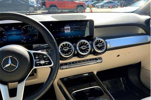 2021 Mercedes-Benz GLB 250 4MATIC