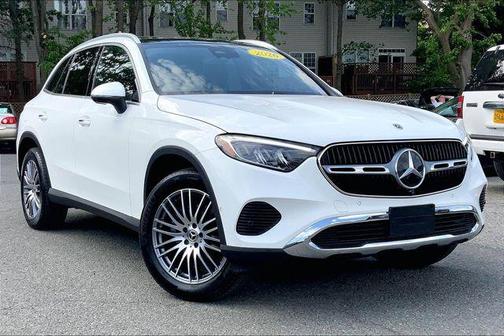 White 2026 Mercedes-Benz GLC 300 4MATIC