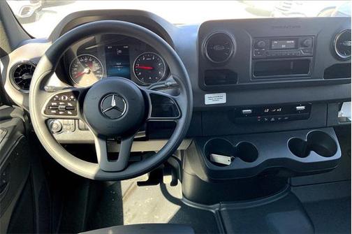 2024 Mercedes-Benz Sprinter 2500 High Roof