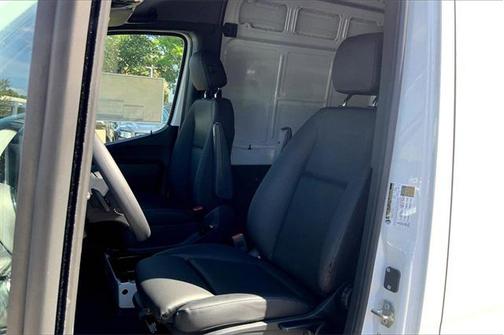 2024 Mercedes-Benz Sprinter 2500 High Roof