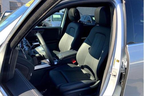 2025 Mercedes-Benz GLB 250 4MATIC