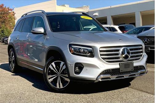 2025 Mercedes-Benz GLB 250 4MATIC