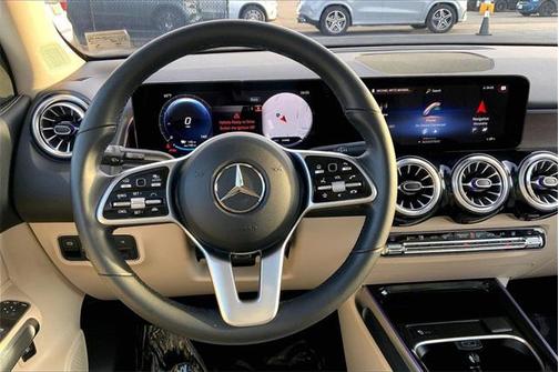 2022 Mercedes-Benz EQB 350 4MATIC