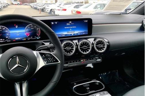 2025 Mercedes-Benz CLA 250 4MATIC