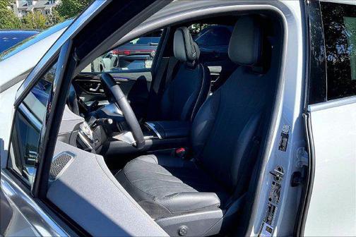 MANUFAKTUR Graphite Gray Magno 2023 Mercedes-Benz EQE 350 4MATIC