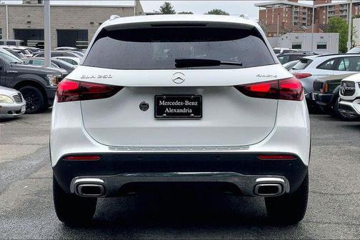 Polar White 2026 Mercedes-Benz GLA 250 4MATIC