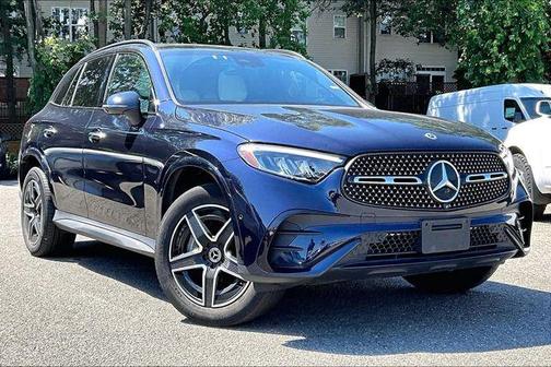 Nautical Blue Metallic 2023 Mercedes-Benz GLC 300 4MATIC