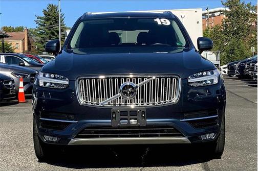 2019 Volvo XC90 T6 Inscription