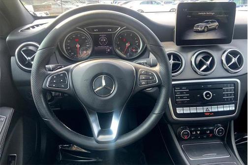 2020 Mercedes-Benz GLA 250 4MATIC