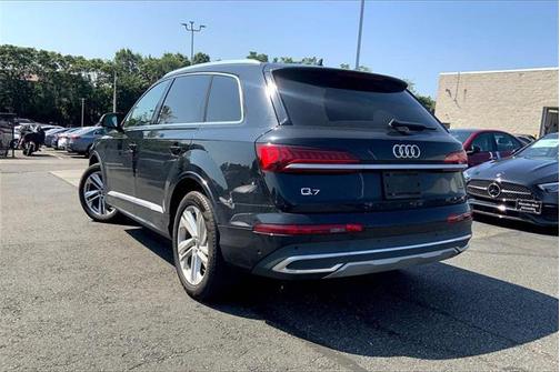 2023 Audi Q7 55 Premium Plus