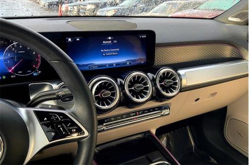 2024 Mercedes-Benz GLB 250 4MATIC