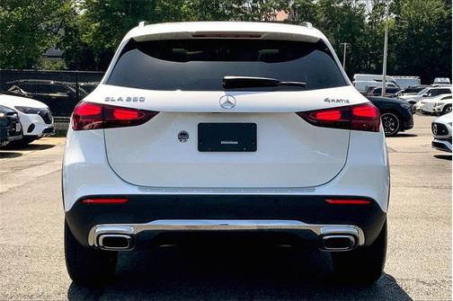2025 Mercedes-Benz GLA 250 4MATIC