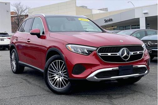 2025 Mercedes-Benz GLC 300 4MATIC