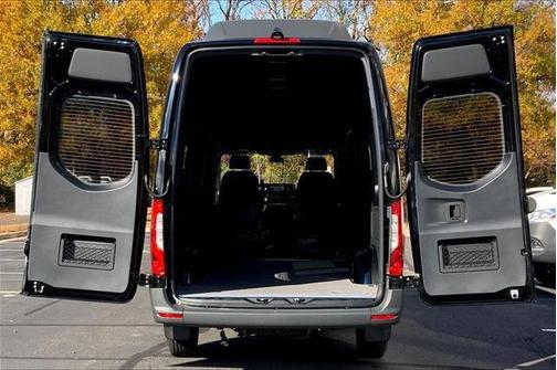 2025 Mercedes-Benz Sprinter 2500 High Roof