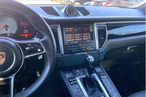 2015 Porsche Macan S