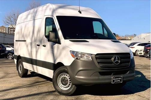 2026 Mercedes-Benz Sprinter 2500 Cargo 144 WB