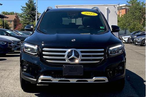 2025 Mercedes-Benz GLB 250 4MATIC