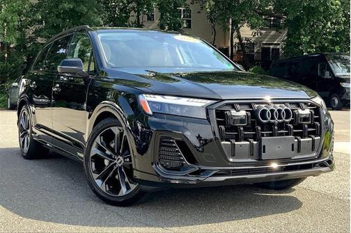 2025 Audi Q7 55 Prestige