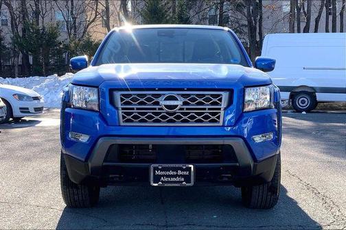 2024 Nissan Frontier SV