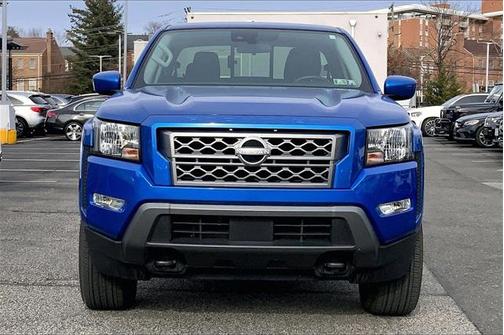 2024 Nissan Frontier SV