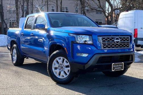 2024 Nissan Frontier SV