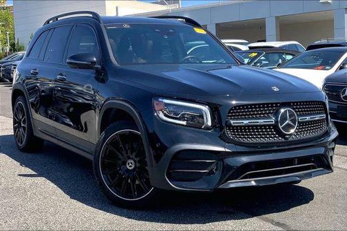Cosmos Black Metallic 2023 Mercedes-Benz GLB 250 4MATIC
