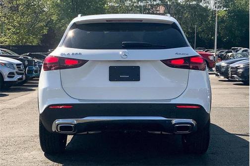 2025 Mercedes-Benz GLA 250 4MATIC