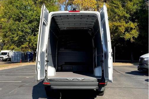 2026 Mercedes-Benz Sprinter 2500 High Roof