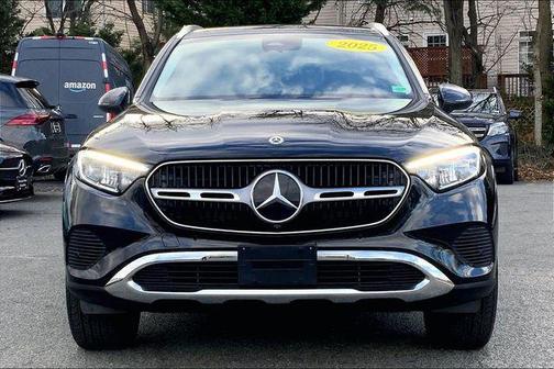 2025 Mercedes-Benz GLC 300 4MATIC