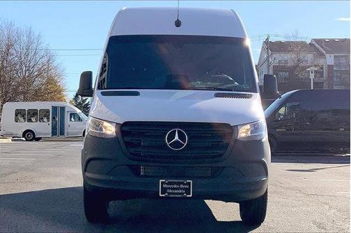 2026 Mercedes-Benz Sprinter 2500 Cargo 144 WB